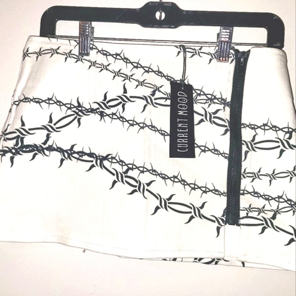 Dolls Kill Piercing Through Mini Skirt NWT Size L